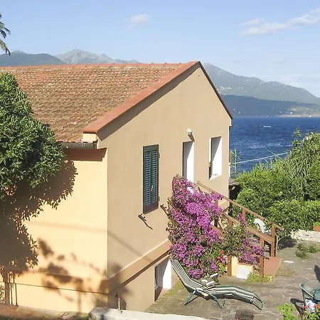 Casa Marchini - Goelba بورتوفيرّايو